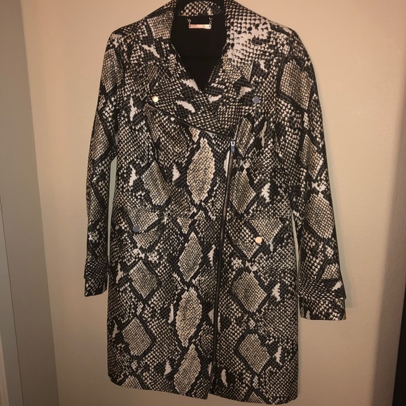🆕 DVF Diane Von Furstenberg Trench/Biker Coat - Picture 1 of 8